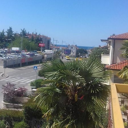 Apartment Lili Poreč Exterior foto