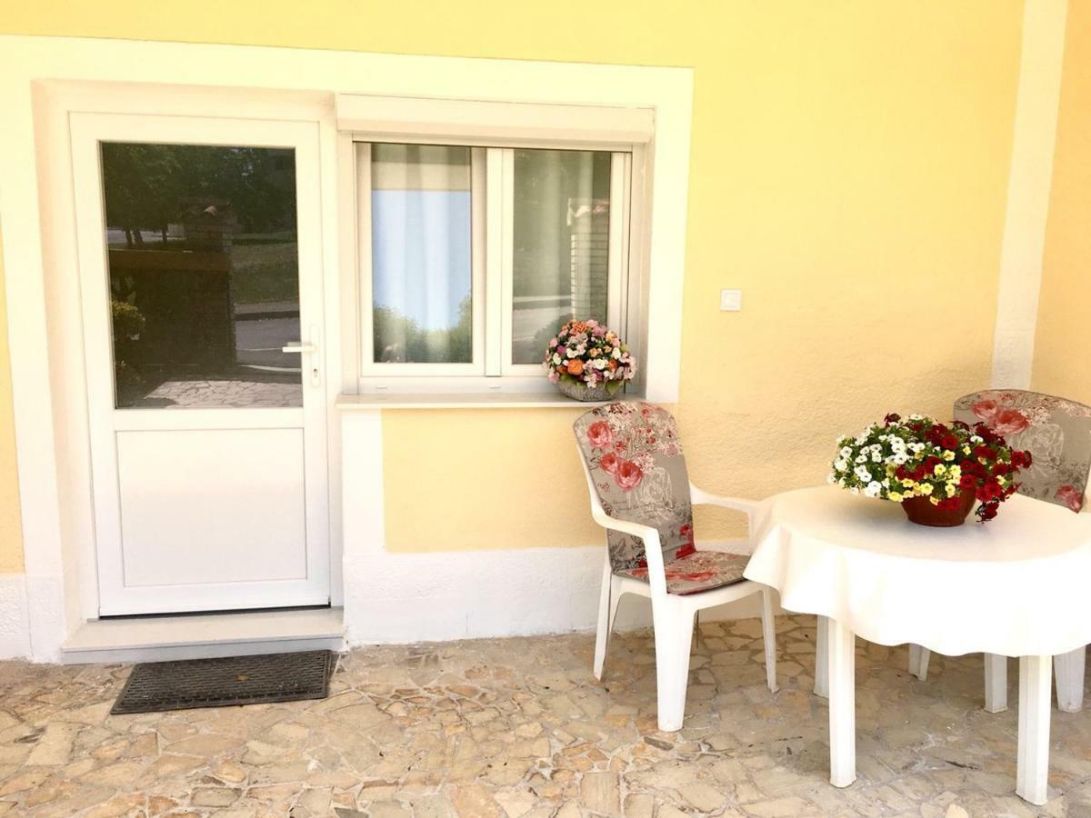 Apartment Lili Poreč Exterior foto